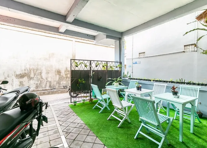 Sweet Mertanadi Seminyak (Bali)
