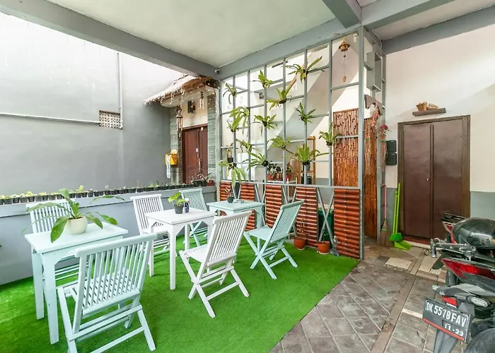 Sweet Mertanadi Seminyak (Bali)